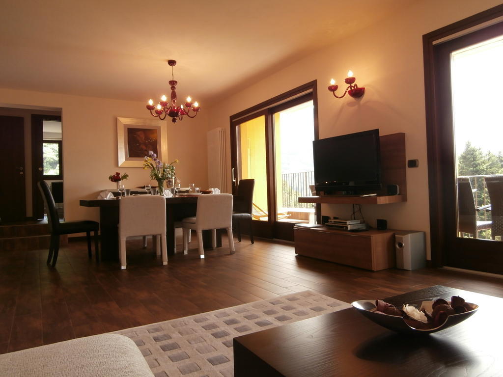 Villa Mimosa Colico Phòng bức ảnh